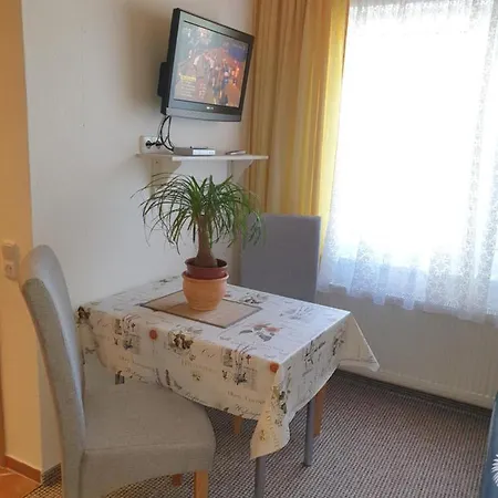 Glueckselefant 01 *